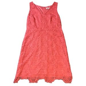 Ann Taylor LOFT dress with lace coral detailing Women’s size 8 petite